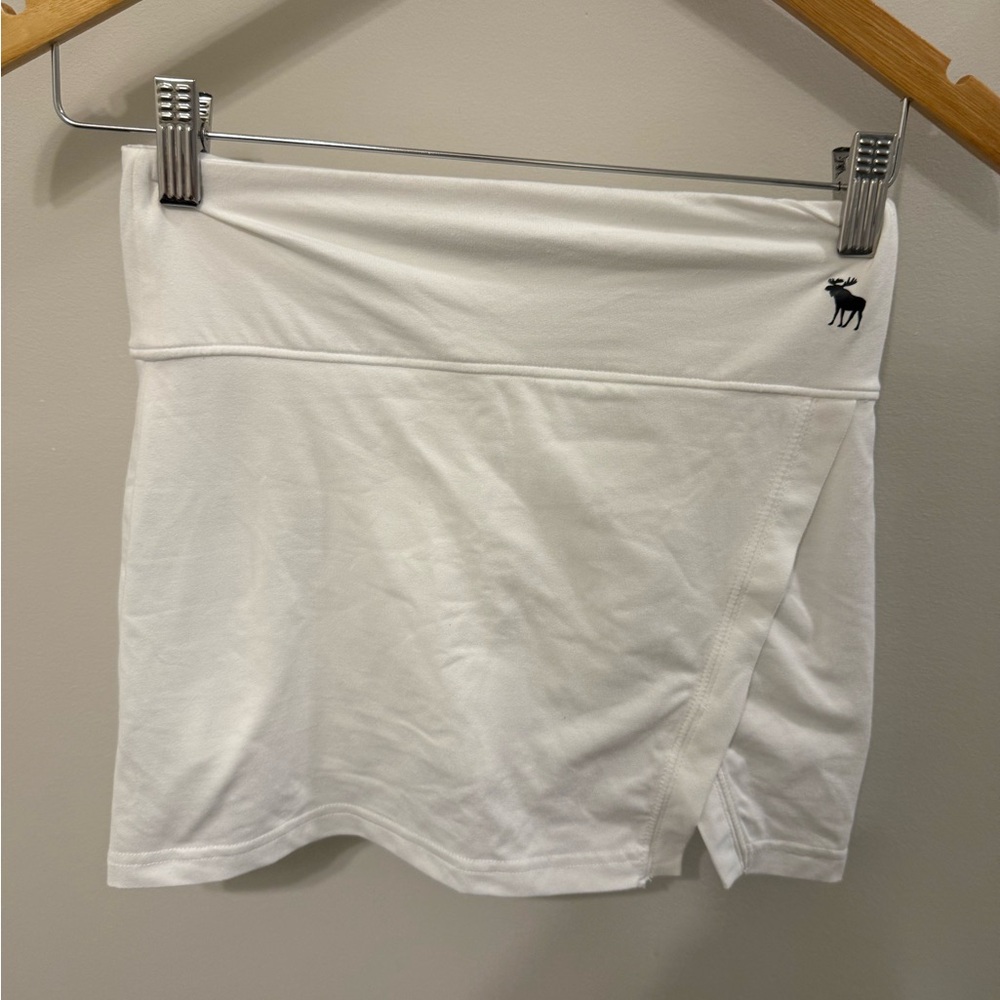 Abercrombie and Fitch active skirt
